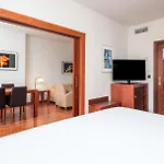 Hotel Senator 3*