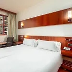 Hotel Senator