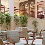 Hotel Senator 3*