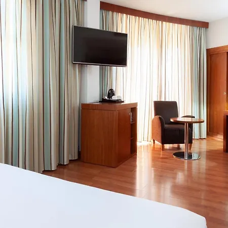 Hotell Senator 3*